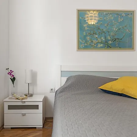 Blue Water Apartment